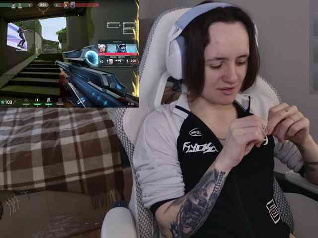 LunaL0ve webcam