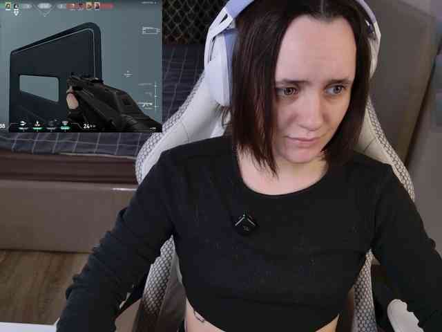 LunaL0ve webcam