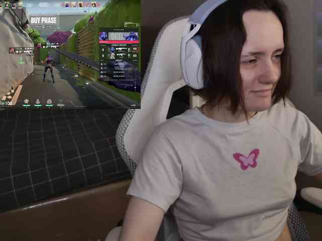 LunaL0ve webcam