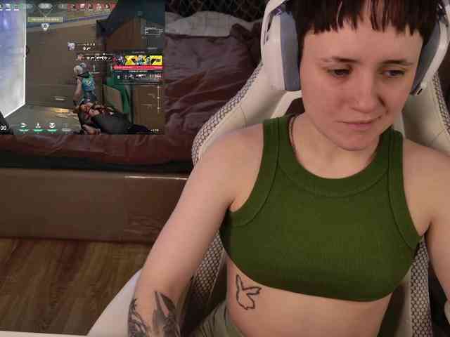LunaL0ve webcam