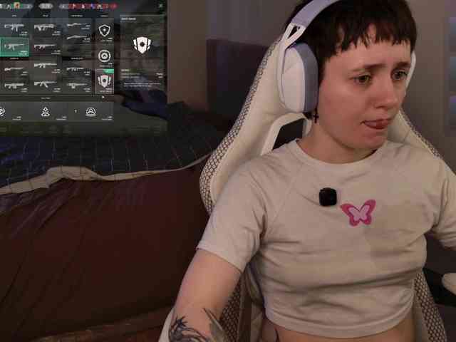 LunaL0ve webcam