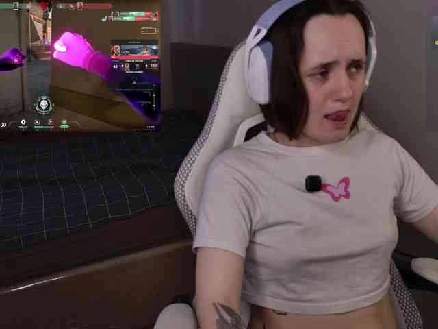 LunaL0ve webcam