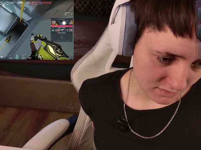 LunaL0ve webcam