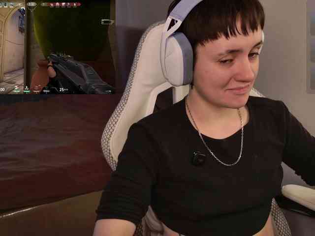 LunaL0ve webcam