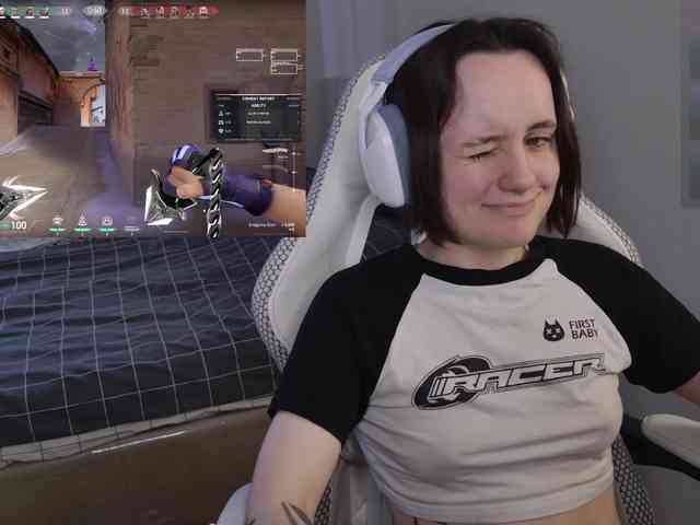 LunaL0ve webcam
