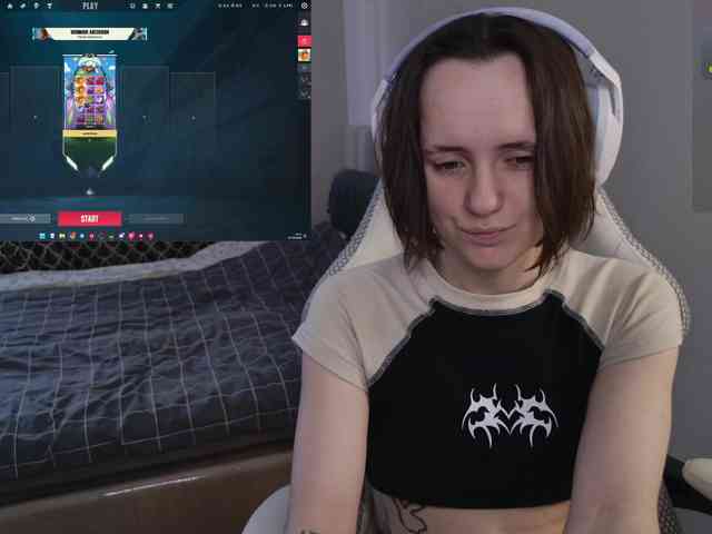 LunaL0ve webcam
