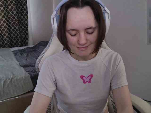 LunaL0ve webcam