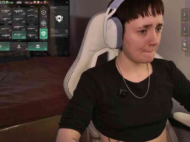 LunaL0ve webcam