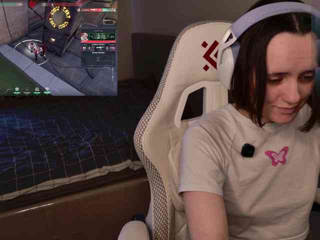 LunaL0ve webcam