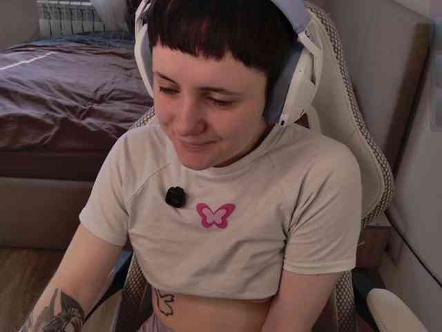 LunaL0ve webcam