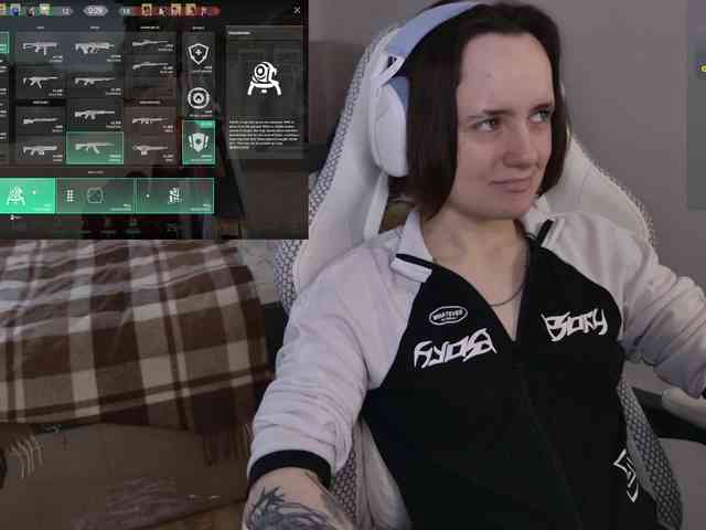 LunaL0ve webcam