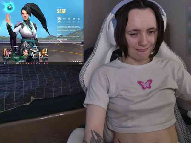 LunaL0ve webcam