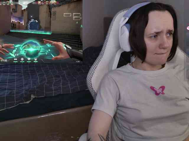 LunaL0ve webcam