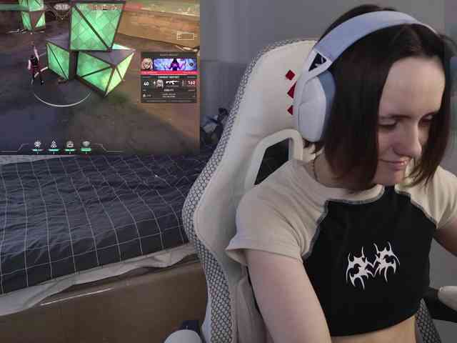 LunaL0ve webcam