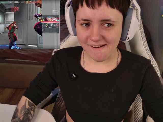 LunaL0ve webcam