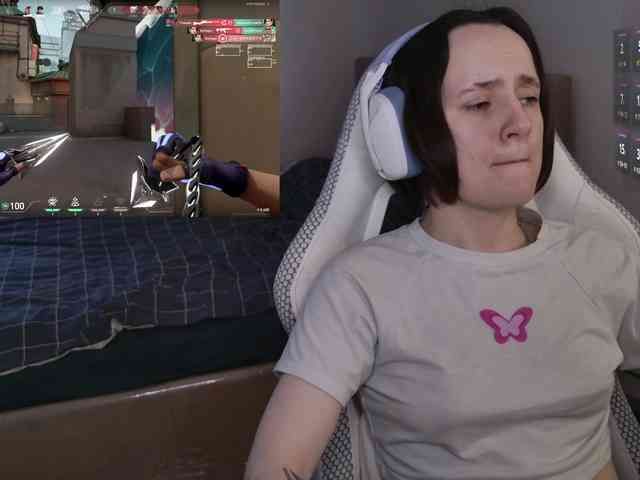 LunaL0ve webcam