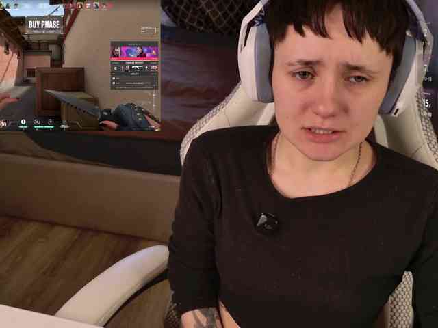 LunaL0ve webcam