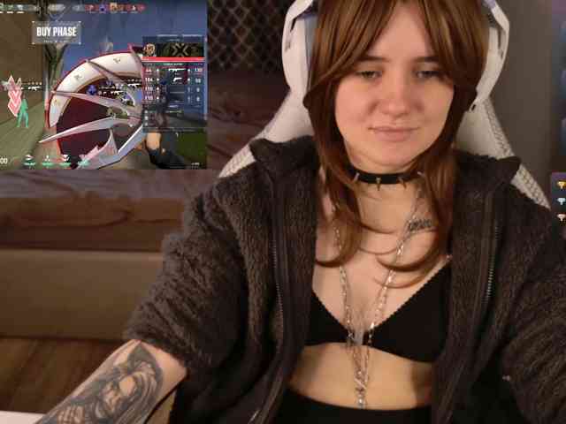 LunaL0ve webcam