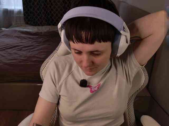 LunaL0ve Live Webcam on BongaCams