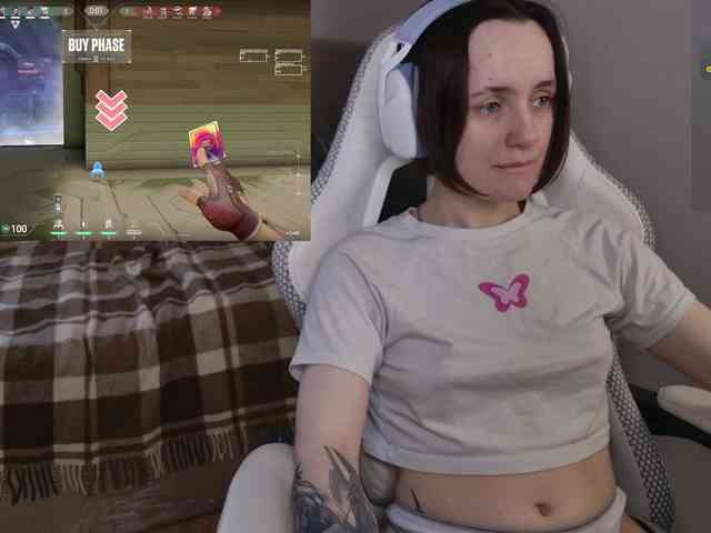 LunaL0ve webcam