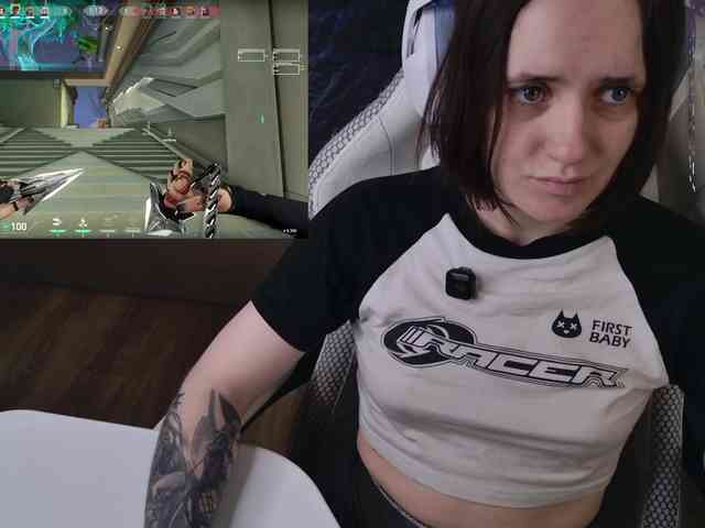 LunaL0ve webcam