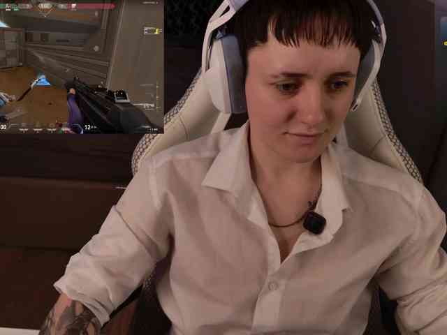LunaL0ve webcam