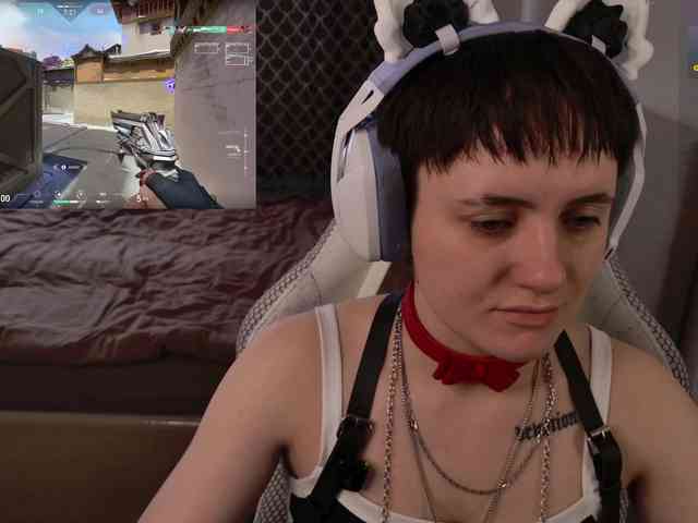 LunaL0ve Live Webcam on BongaCams