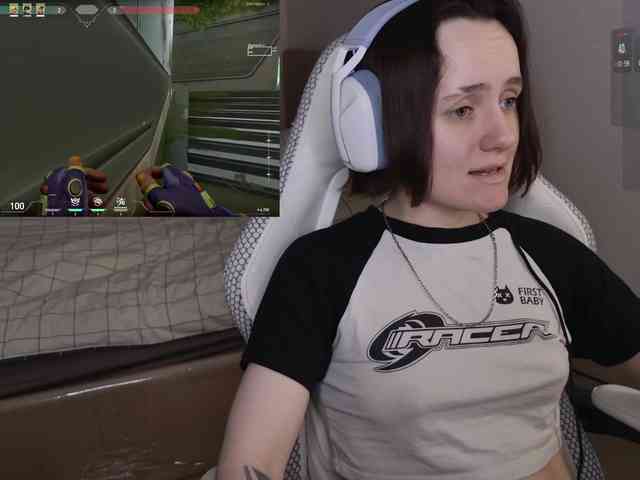 LunaL0ve webcam