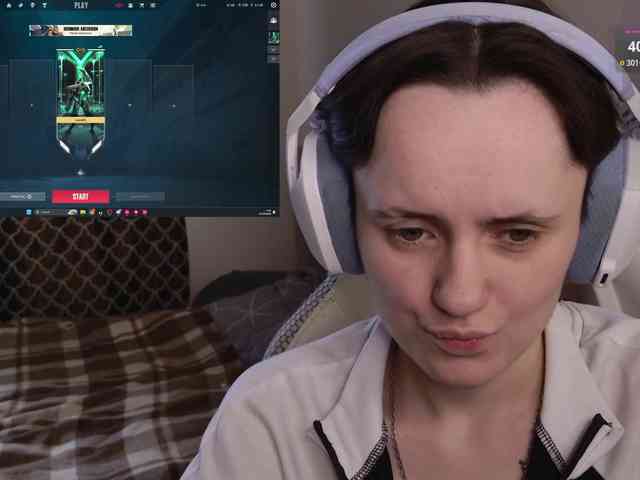 LunaL0ve webcam