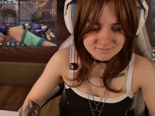 LunaL0ve webcam
