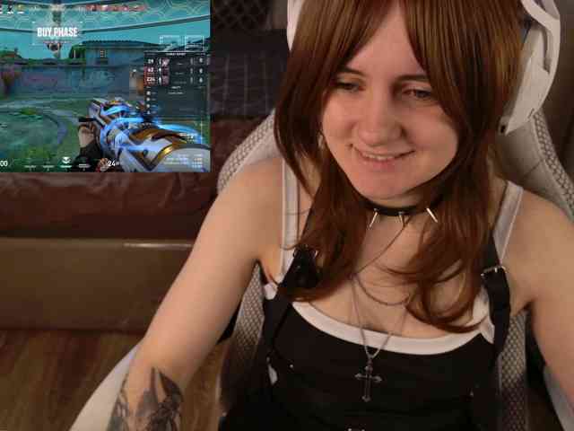 LunaL0ve webcam