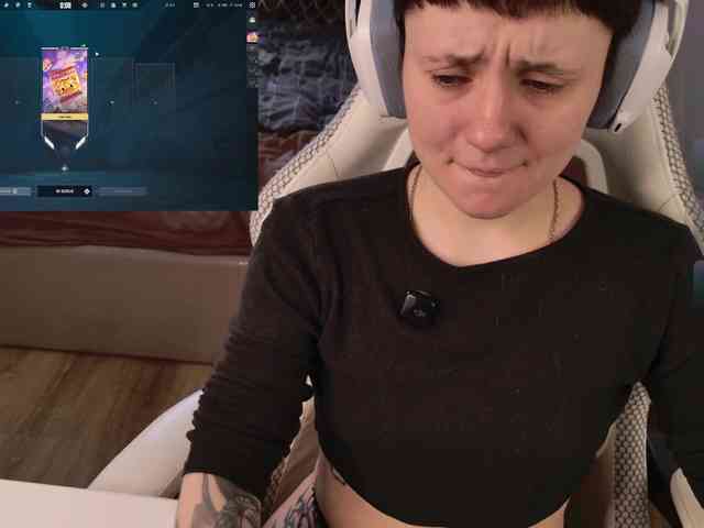 LunaL0ve webcam
