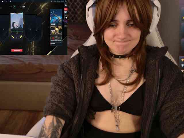 LunaL0ve webcam