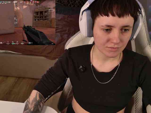 LunaL0ve webcam