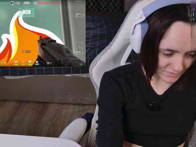 LunaL0ve webcam
