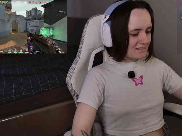 LunaL0ve webcam