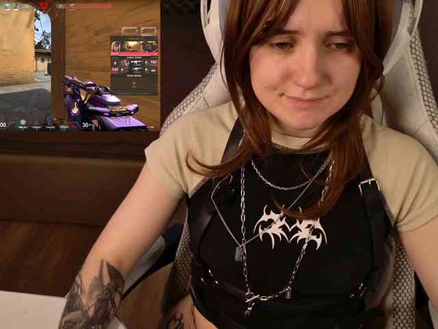 LunaL0ve webcam