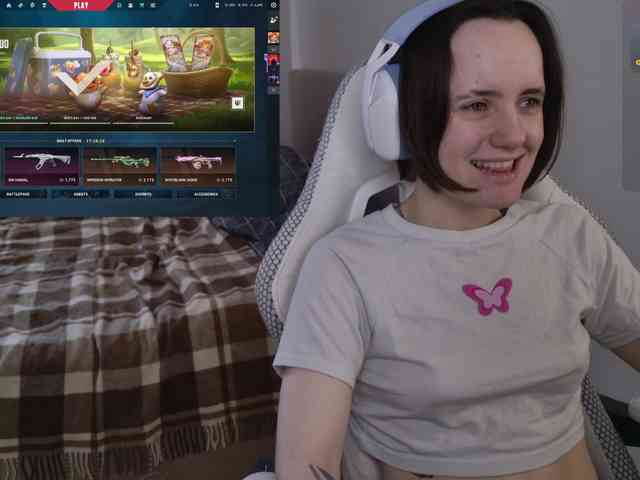 LunaL0ve webcam