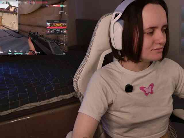 LunaL0ve webcam