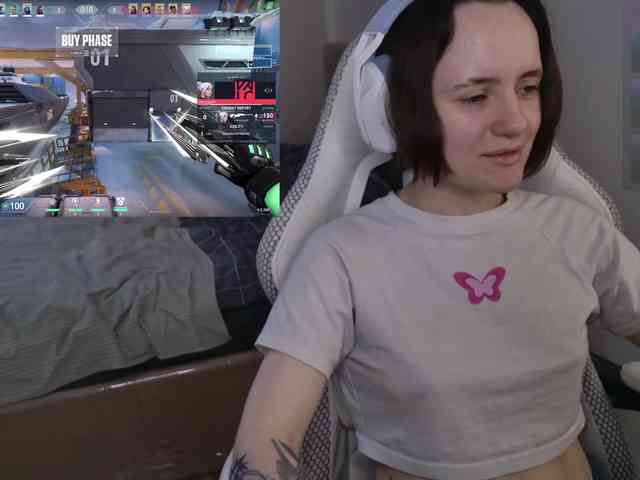 LunaL0ve webcam