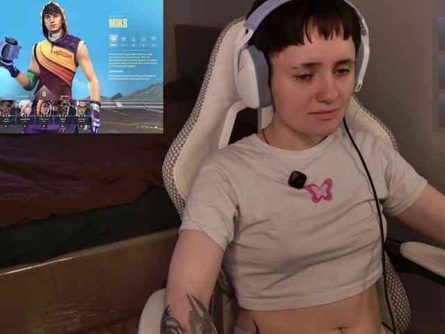 LunaL0ve webcam