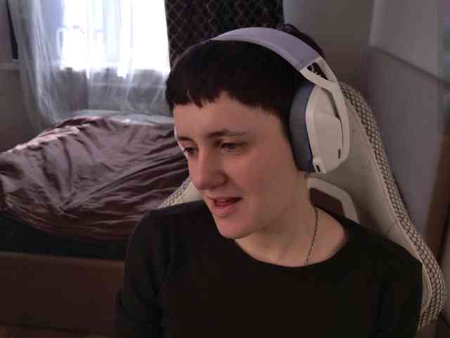 LunaL0ve webcam