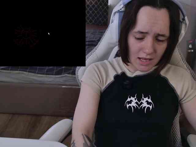 LunaL0ve webcam