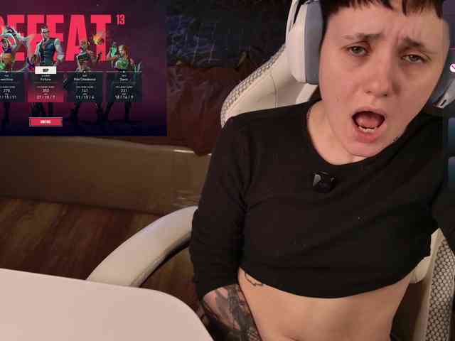LunaL0ve webcam