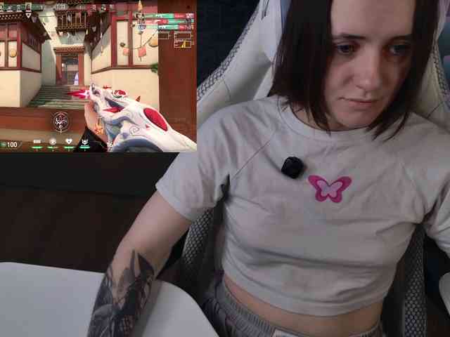 LunaL0ve webcam