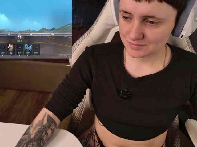 LunaL0ve webcam