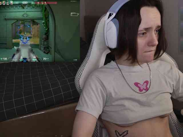 LunaL0ve webcam