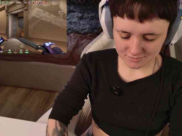 LunaL0ve webcam