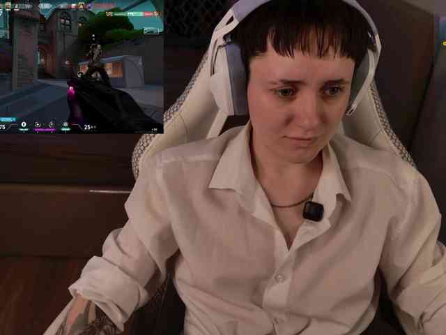 LunaL0ve webcam