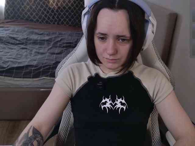 LunaL0ve webcam